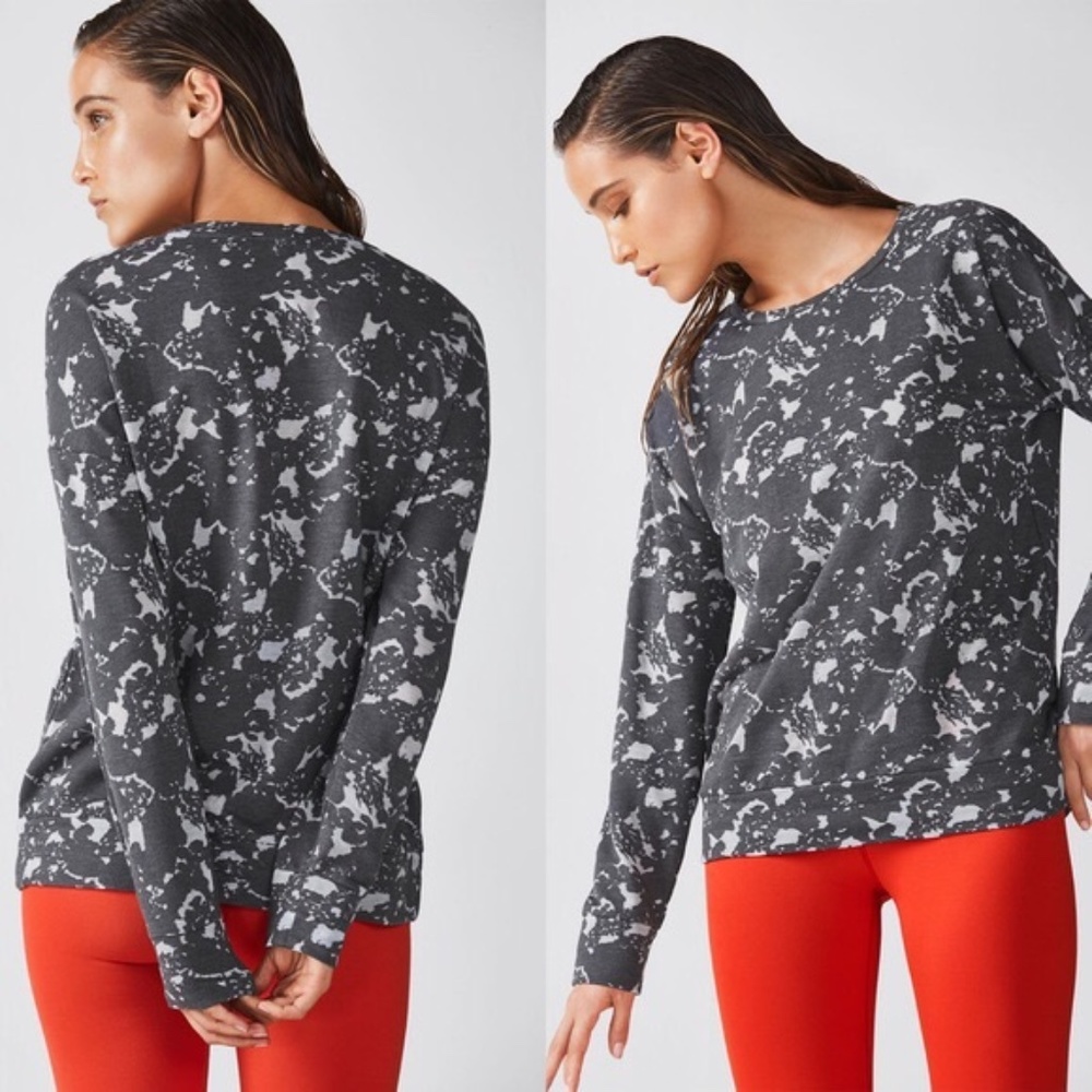 Fabletics Top, Long Sleeve Grey Splatter, Small